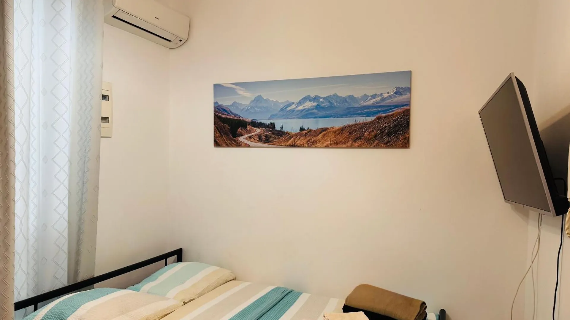 אופטיה Central Studio Apartment Agatha